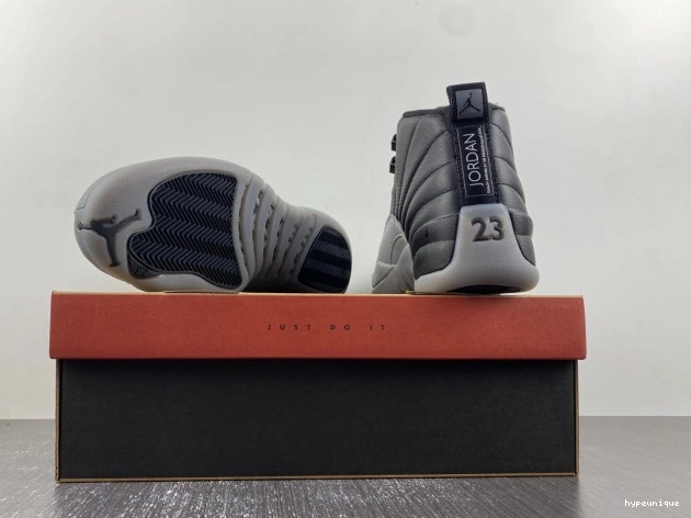 HYPE Grey CT8013-019 Wolf Jordan Black Air 12 0628
